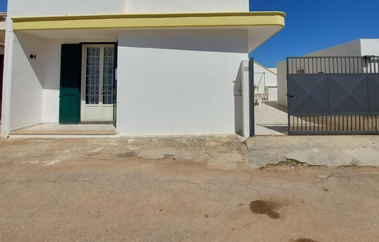 Casa Vacanza In Salento Tiggiano Luaran gambar